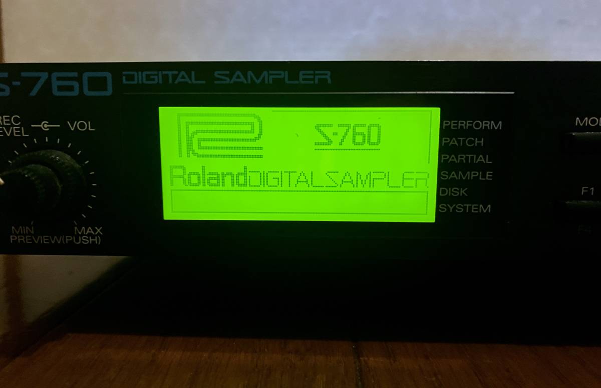 ★Roland S-760 Digital Sampler★OP-1 DIGITAL I/Oオプション付★ローランド サンプラー S760 通電のみ確認★_画像2