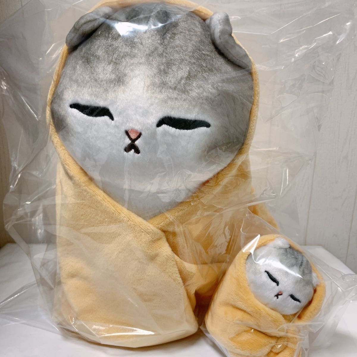 【新品未使用】mofusand　包まれにゃんこBIGぬいぐるみ　マスコット　2種セット　新作　プライズ　モフサンド