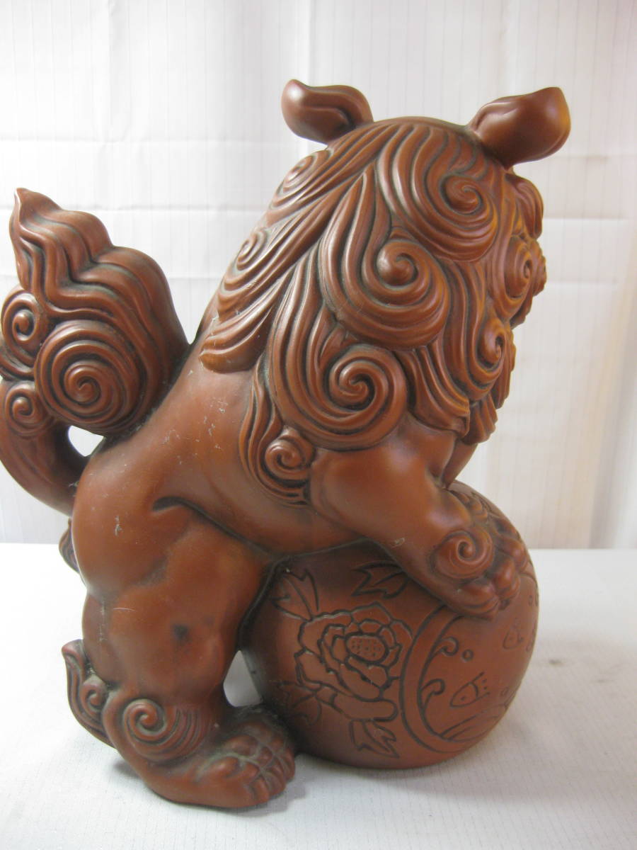  used ceramics made si-sa- lion . dog height 29. tradition handicraft .. thing . except . feng shui .. rise .. ornament objet d'art 