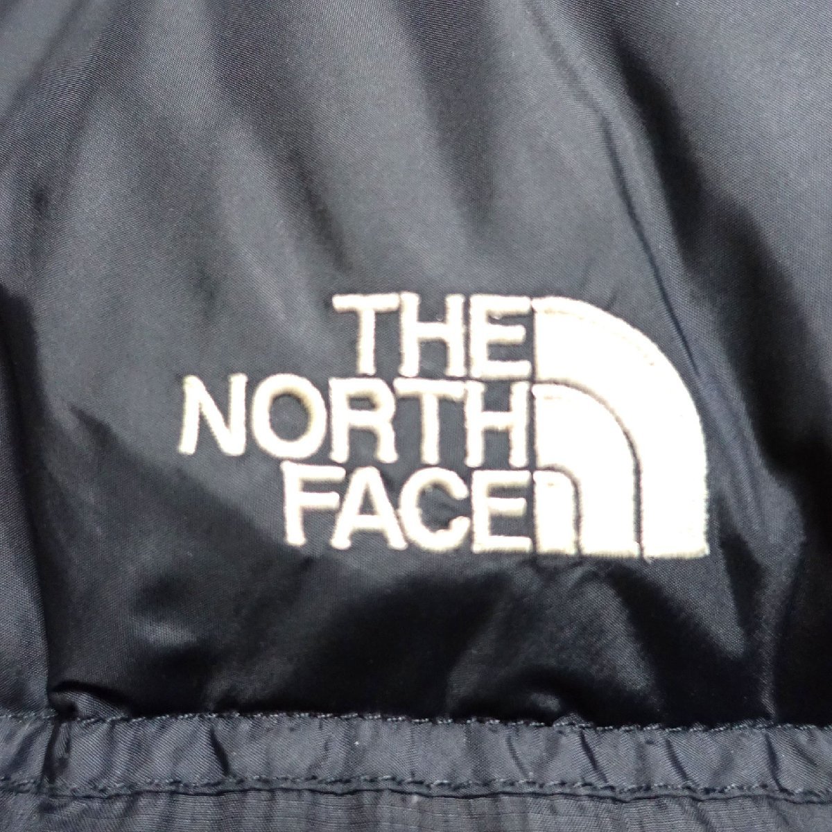 THE NORTH FACE ノースフェイス ヌプシ ダウンジャケット 700FP メンズ Mサイズ 正規品 ブラック Z1928_画像4