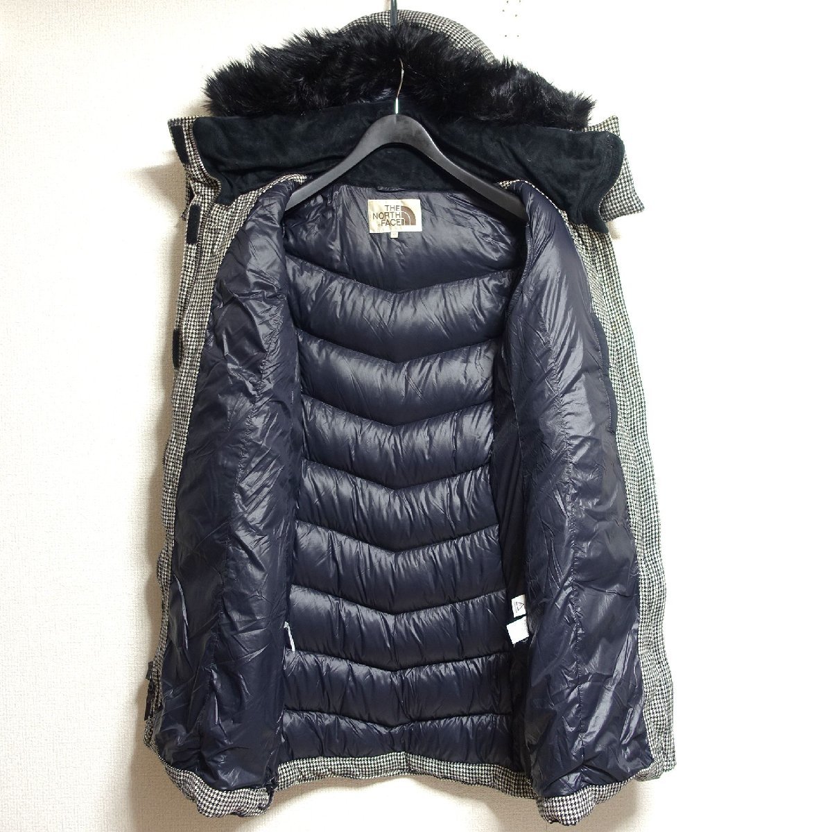 THE NORTH FACE ノースフェイス ダウンコート ロング ダウンジャケット レディース Mサイズ 正規品 ブラック ホワイト グレーZ2015_画像3