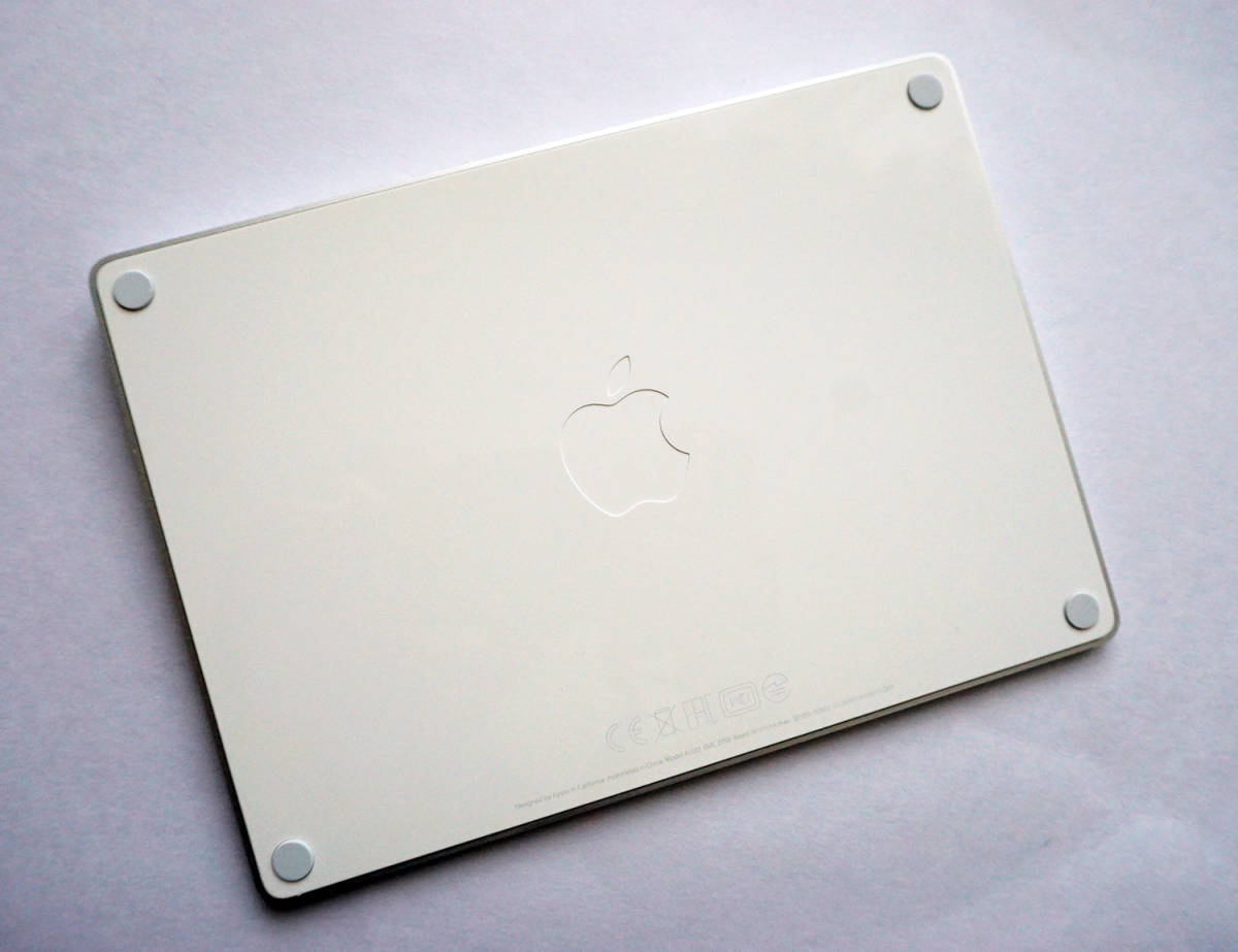 Apple Magic Track Pad 2 model A1535_画像3