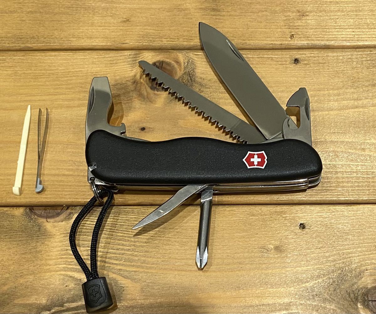 ★VICTORINOX ビクトリノックス クォーターマスター ソルジャーCVAL クラシックAL 3個セット 未使用品 レア サバイバル キャンプ 緊急時_画像3