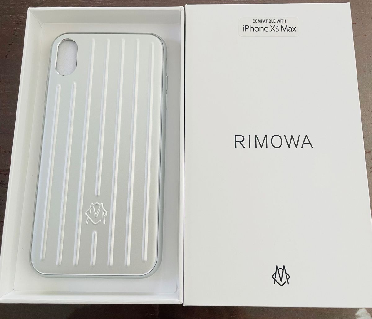 未使用品　RIMOWA iPhoneXS MAX用 正規品　スーツケースデザイン RIMOWA iPhone スーツケース リモワ