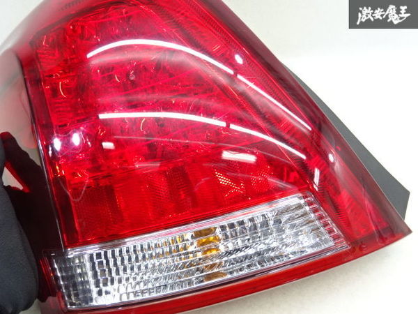 【点灯OK】トヨタ 純正 URS206 クラウン マジェスタ LED テールライト ランプ 左 左側 助手席側 STANLEY 30-362 割れ無し 即納 棚12-3_画像6