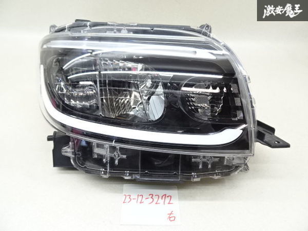 ダイハツ 純正 LA650S LA660S タント LED ヘッドライト ヘッドランプ 右 右側 運輸 KOITO 100-69074 要補修 棚14-5_画像1