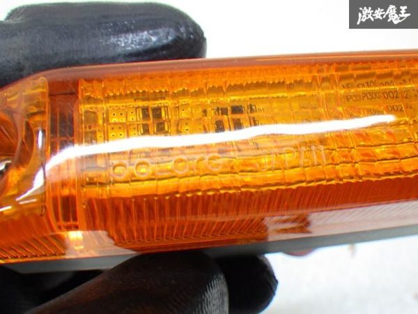 【点灯OK】 社外 メーカー不明 LED ウインカーレンズ ウインカーランプ 2個セット 横幅 約111ｍｍ 高さ 約28.4ｍｍ 奥行 約35ｍｍ 棚9-1-E_画像5