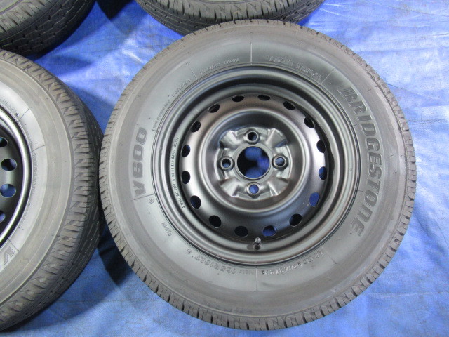 激安即決！マッドブラック！日産純正 鉄 13-5J 4H/100 ET40 + BRIDGESTONE 165R13 6PR LT 2023年製 中古4本セット！ADバン！T007826_画像6