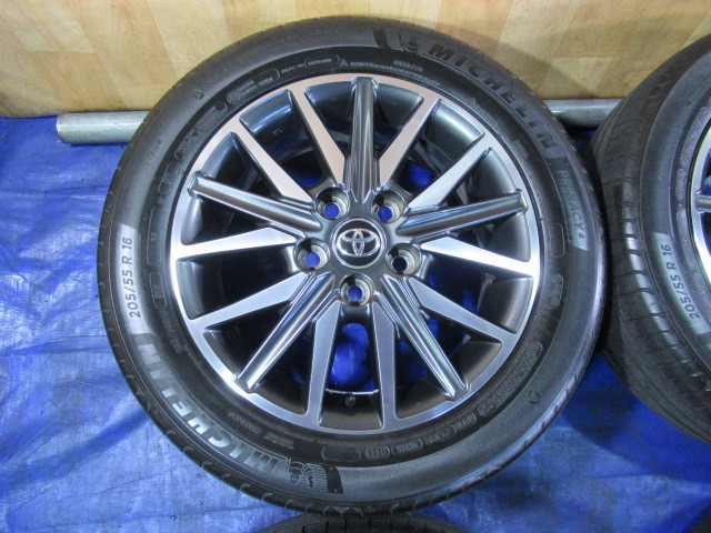 激安即決！美品 トヨタ純正 16-6J 5H/114.3 ET50 + MICHELIN 205/55R16 中古4本！アイシス ノア ヴォクシー ブレビス！ T007857_画像3