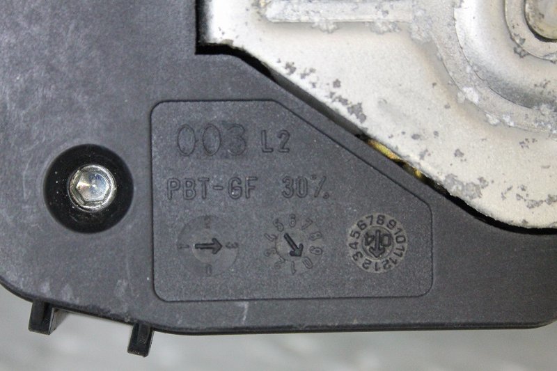 メルセデス ベンツ C180 コンプレッサー 右ハンドル(W203 203046) 純正 左 フロント ドアロックアクチュエーター 左前 p041501_画像6