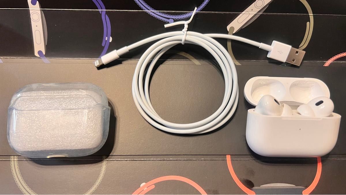 正規超美品 保証付　Apple AirPods Pro 第2世代 MQD83J/A 新品専用透明ケースオマケ　動作確認済み