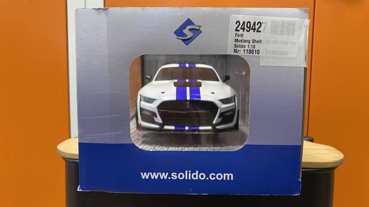 【中古保管品】solido ソリド 1/18 フォード マスタング シェルビー GT500 ファーストトラック (ホワイト)ミニカー_画像3