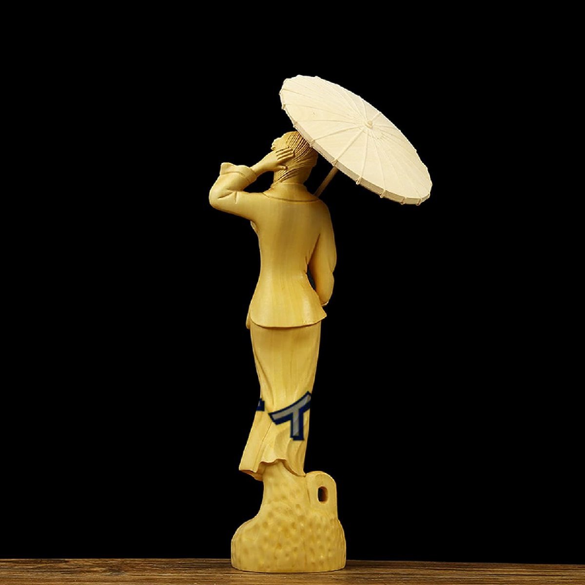 綺麗◆木彫りと置物 - 傘の人間の体操彫刻を保持 - 家の装飾的なアクセサリーデスクトップの装飾品_画像4