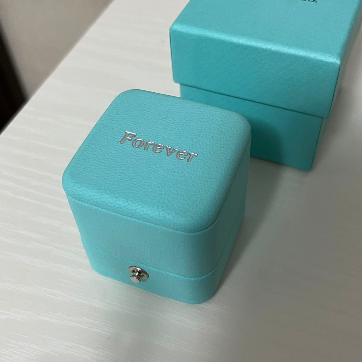 ティファニー ブルーボックス Forever 刻印 空箱|Yahoo!フリマ ティファニー ブルーボックス Forever 刻印 空箱|Yahoo!フリマ