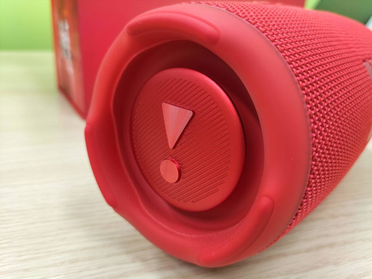 【１円スタート】 JBL CHARGE5RED ポータブルBluetoothスピーカー レッド（充電器付き）_画像5