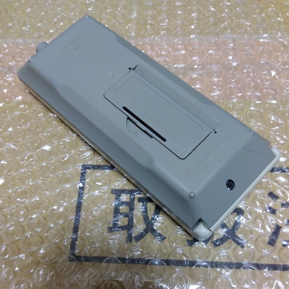 全ボタン動作確認済み 【匿名配送料230円！】 Panasonic パナソニック　DVD/S-VHSデッキ　NV-VP51S用リモコン　EUR7909KA0_画像3