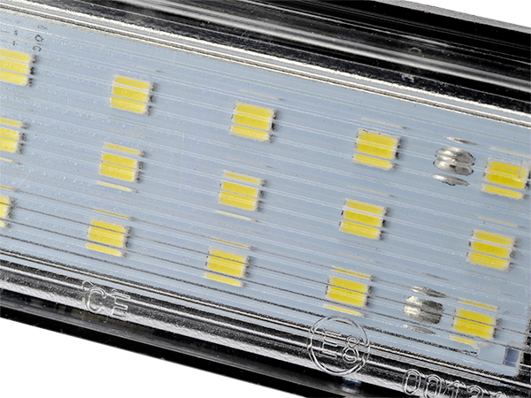 トヨタ LED ナンバー灯 クラウン マジェスタ AWS215 GWS214 UZS クラウン 210系 前期 アスリート ハイブリッド ロイヤルサルーン_画像3