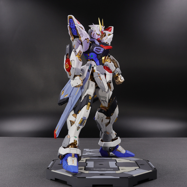 1/100 MGEX　ストライクフリーダムガンダム　ZGMF-X20A　 塗装済改修完成品　 ディテールアップ版　フルバーストモード改_画像7