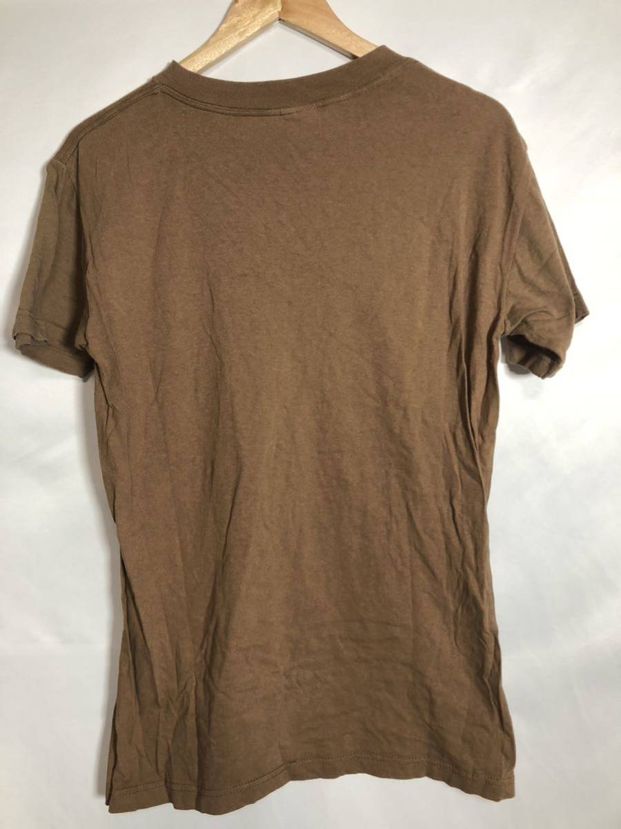 アメリカ軍　実物　ブラウン（TAN）Tシャツ インナー　中古品　サイズ　M_画像2