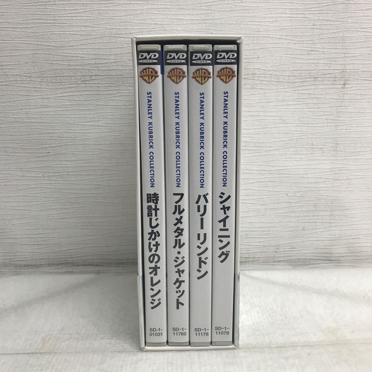 PY1214B スタンリー・キューブリック DVD スペシャル BOX ボックス 限定生産 4枚組 帯付 日本語字幕 時計じかけのオレンジ/シャイニング/他_画像4