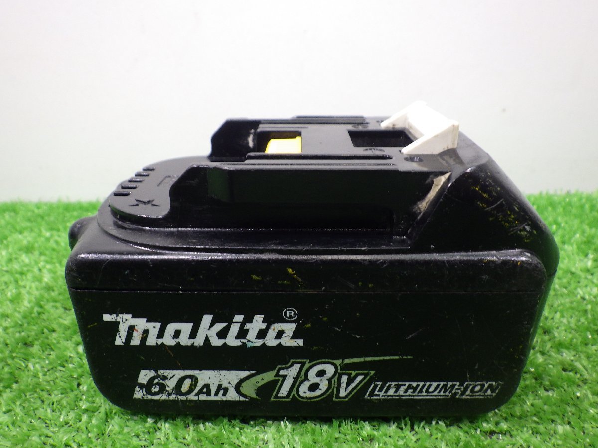 使用感あり★マキタ makita バッテリー BL1860B 18V 6.0Ah 充電回数99回 過負荷作業率15% 傷や汚れあり 本体に文字あり 中古品_画像5