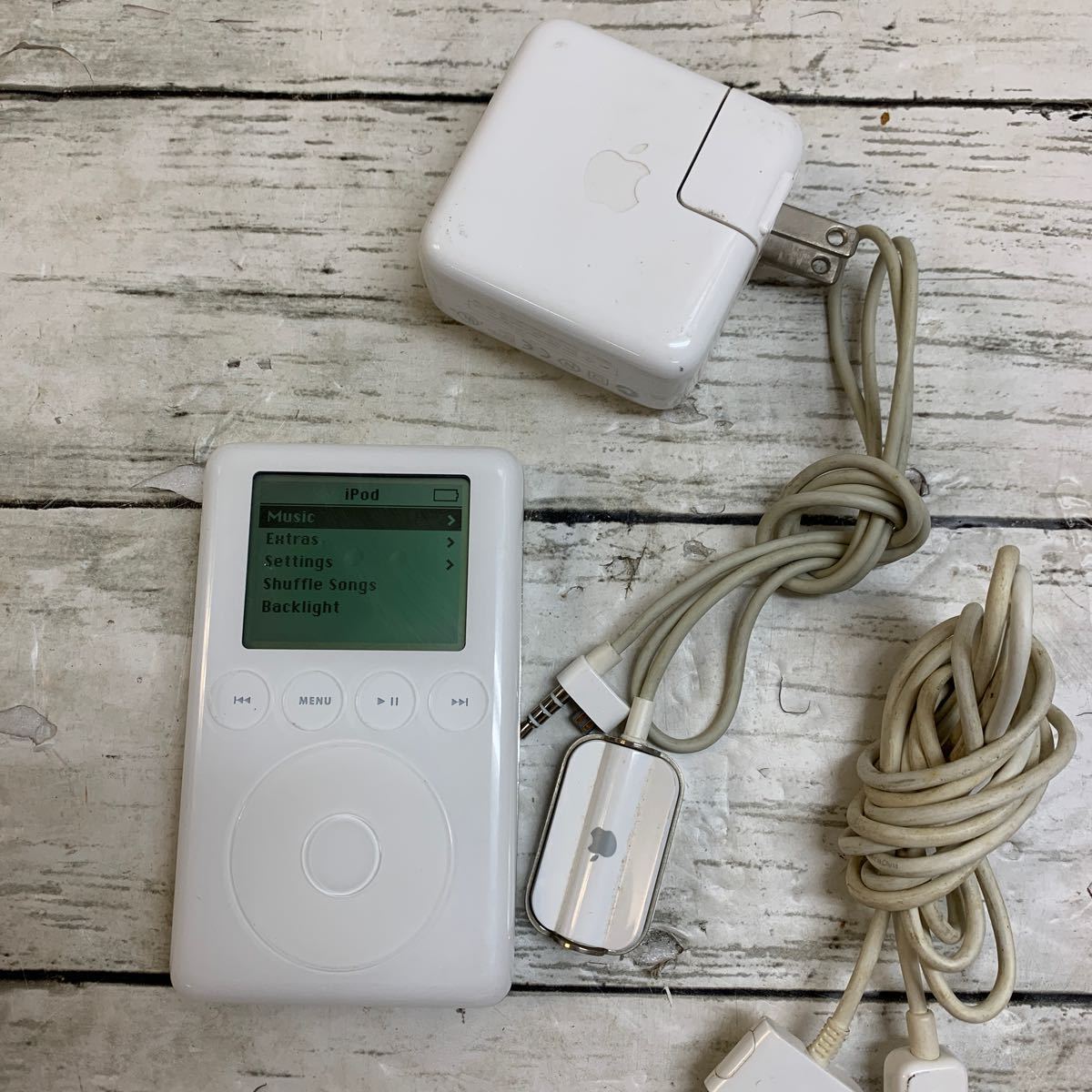中古品】 Apple iPod classic A1040 20GB アップル オーディオ