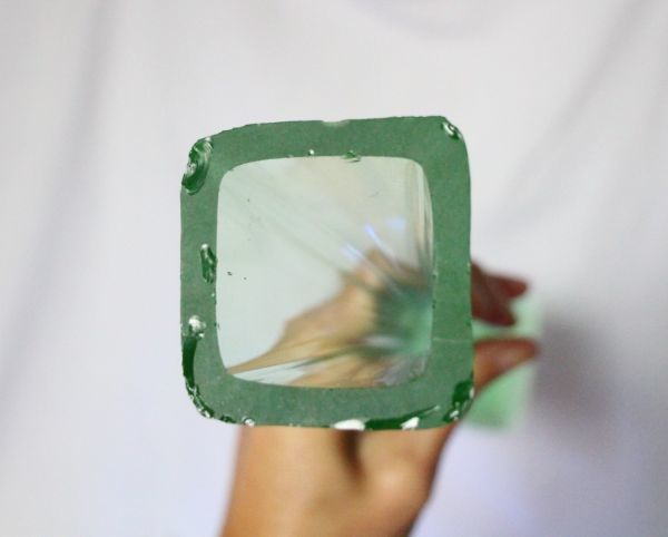 ベルギー アンティーク 古いウランガラスのソリフロール Soliflor ガラスの一輪挿し_画像5