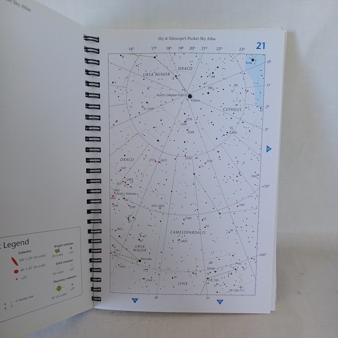 Sky & Telescope's Pocket Sky Atlas リング製本 英語版 Roger Sinnott (著)　星図　天体アトラス スカイアトラス　洋書_画像6