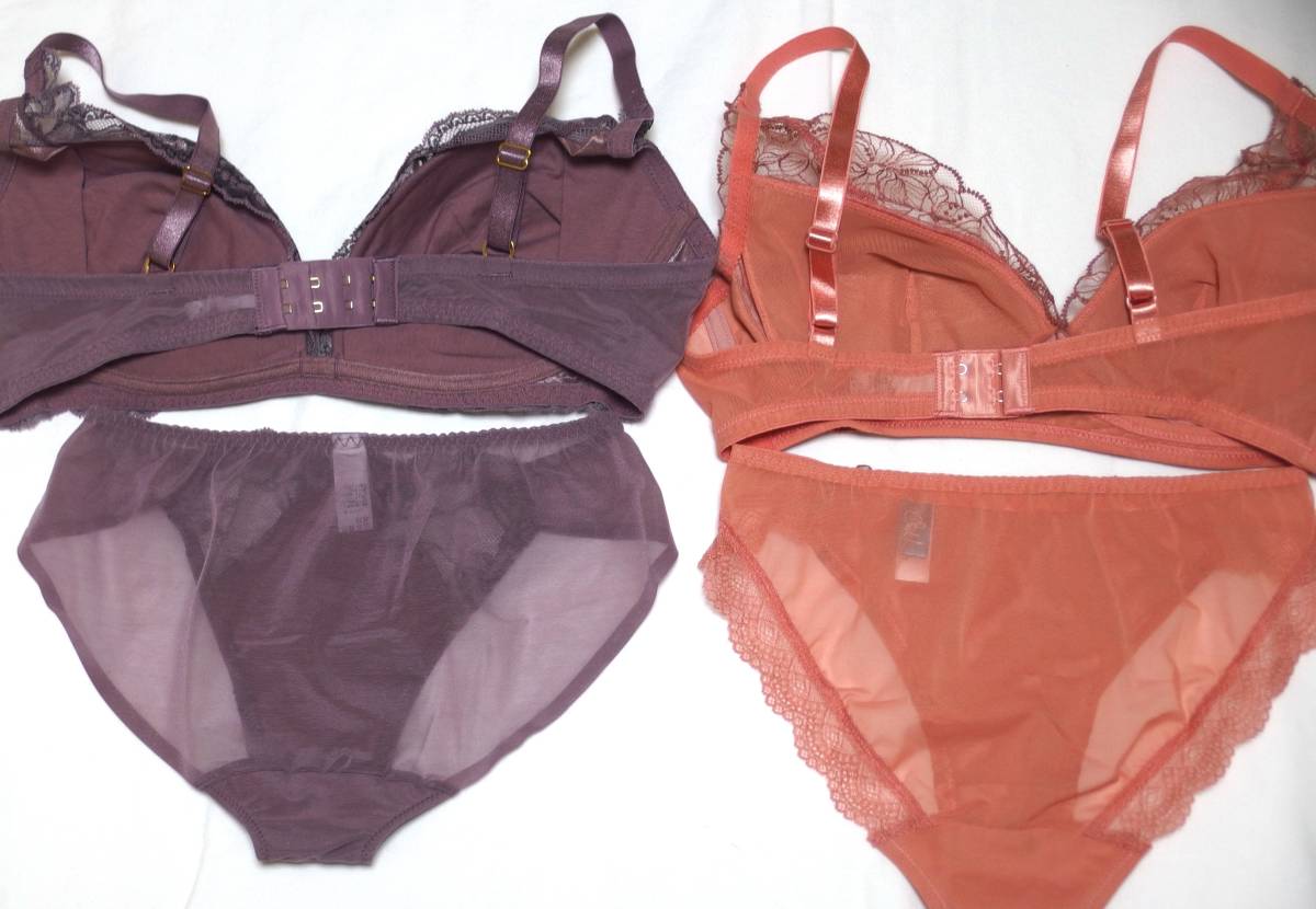 Chut! Intimates ブラ２枚とショーツ５枚のセット　シュット！インティメイツ_画像4