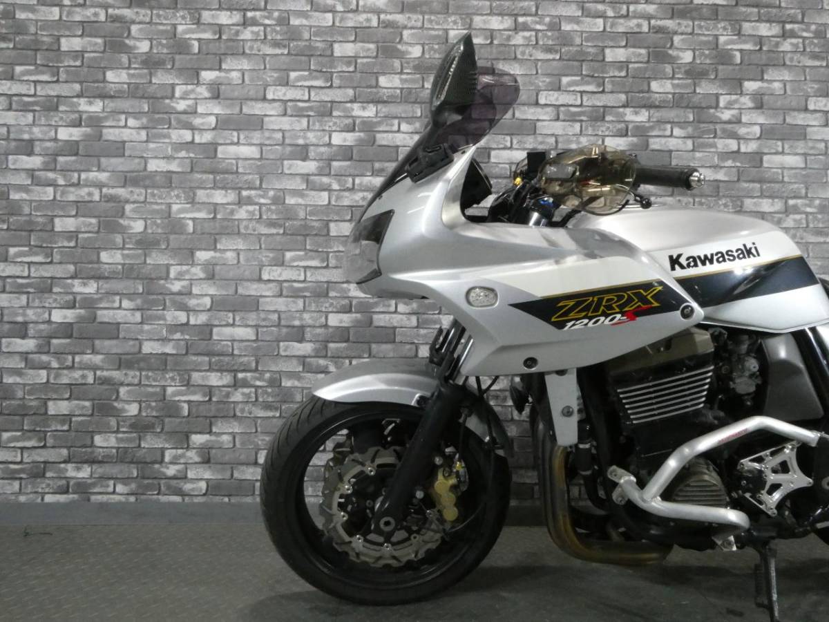 ☆カワサキ　ＺＲＸ１２００Ｓ　社外マフラー　ＭＲＡシールド　社外ナックルガード　大阪から　大西商会_画像7