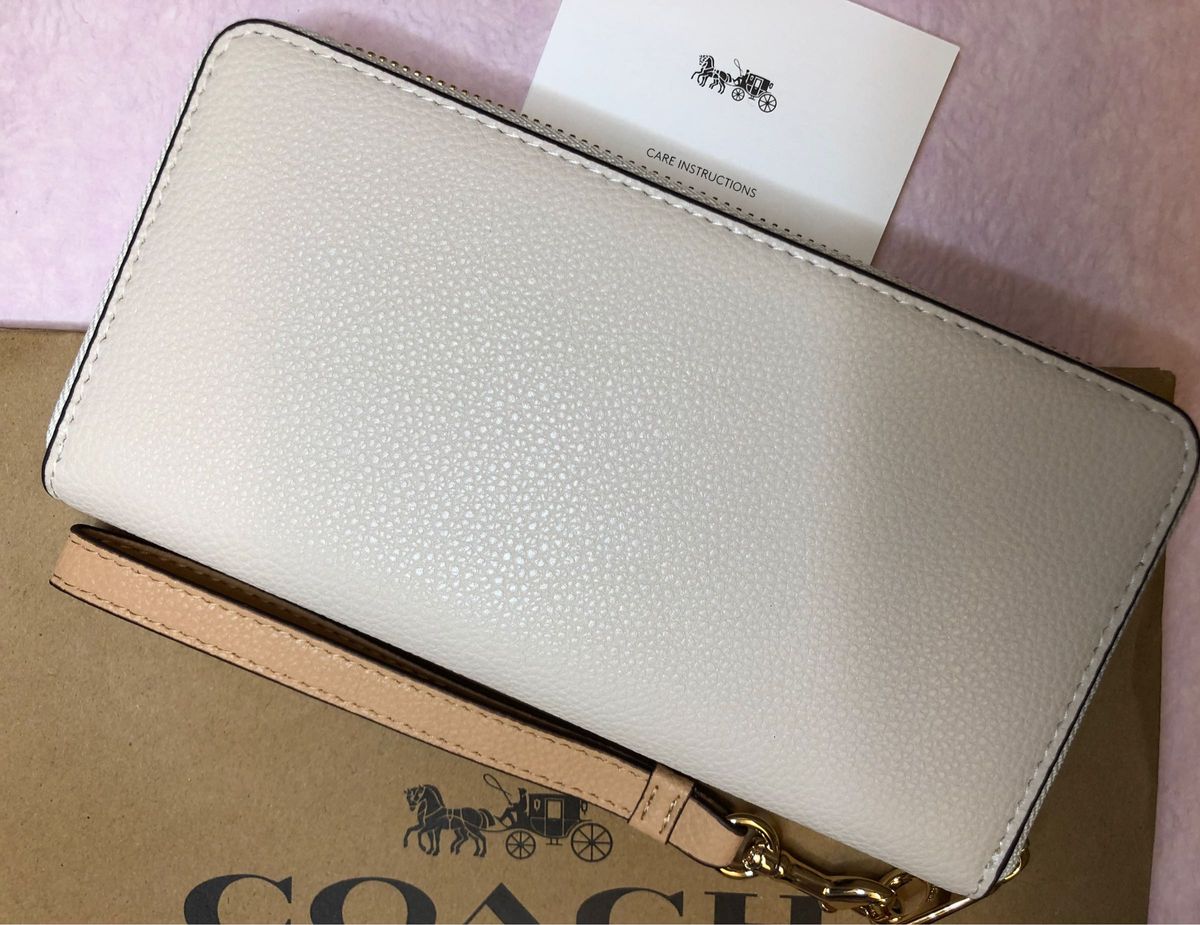 COACH コーチ 長財布 馬白 ストラップ 新品 アウトレット|Yahoo COACH コーチ 長財布 馬白 ストラップ 新品 アウトレット|Yahoo