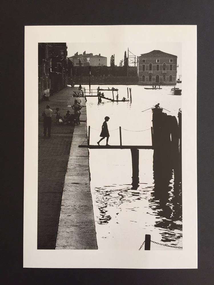 【ウィリー・ロニ】絵柄8種 パリ Willy Ronis 3 印刷物 ポストカード 木製額装31×26 cm 絵柄違い有り ウィリー・ロニス 写真_画像3