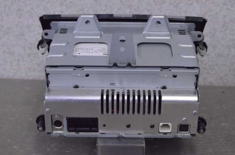 ワゴンR FX 4WD 1型 前期(MH23S)純正 クラリオン 動作保証 CDプレーヤー オーディオデッキ ハザードボタン 39101-70K00 PS-7075J-A s009924_画像5