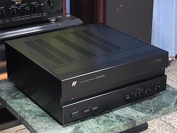 Bibian 比比昂- SANSUI B-2102 MOS VINTAGE ♪サンスイMOSパワー Bibian 比比昂- SANSUI B-2102 MOS VINTAGE ♪サンスイMOSパワー