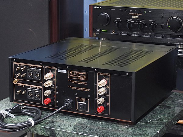 Bibian 比比昂- SANSUI B-2102 MOS VINTAGE ♪サンスイMOSパワー Bibian 比比昂- SANSUI B-2102 MOS VINTAGE ♪サンスイMOSパワー