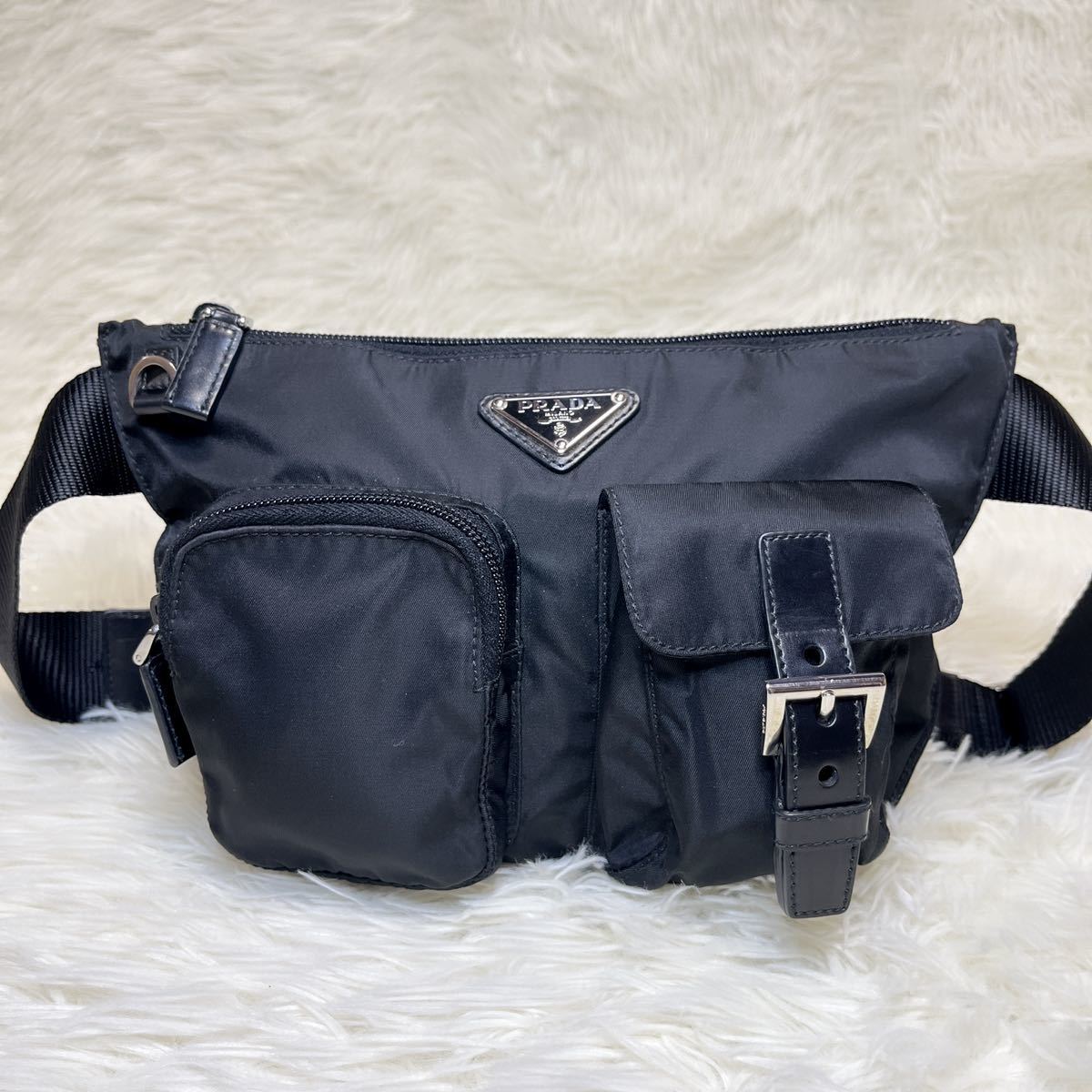 PRADA プラダ ウエストポーチ ウエストバッグ メッセンジャー PRADA プラダ ウエストポーチ ウエストバッグ メッセンジャー