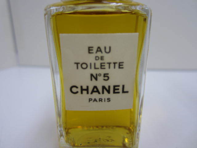 CHANEL　シャネル　ミニ香水＆ペンシルシャープナー　おまとめ　現状品_画像4