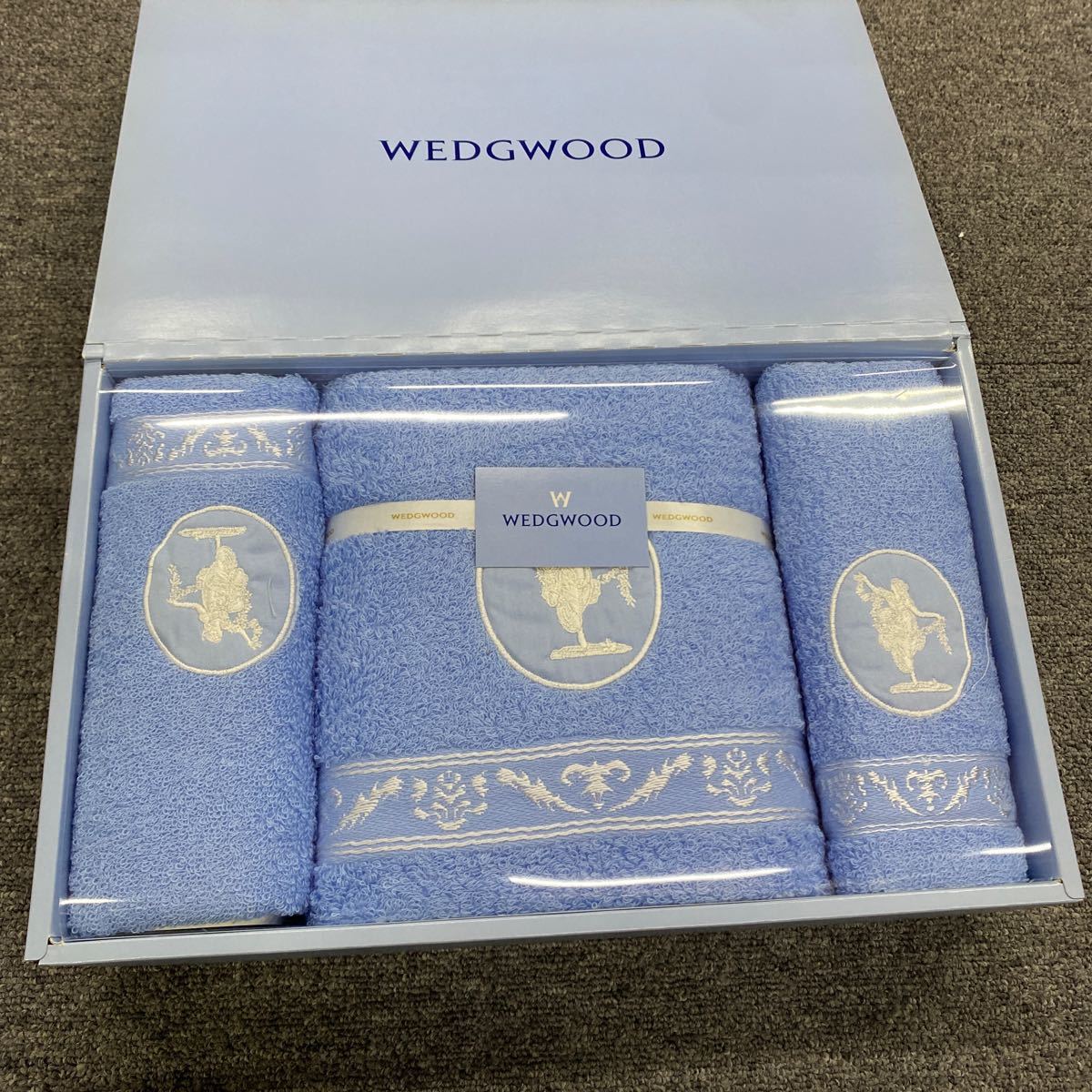 12100 WEDGWOOD　ウェッジウッド　バスタオル　フェイスタオル 新品未使用_画像1