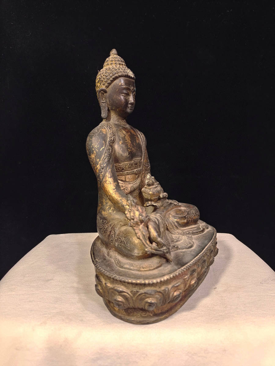 【超珍館蔵】銅製 泥金 藥師仏 置物 古賞物 古美術品 稀少珍蔵品_画像6