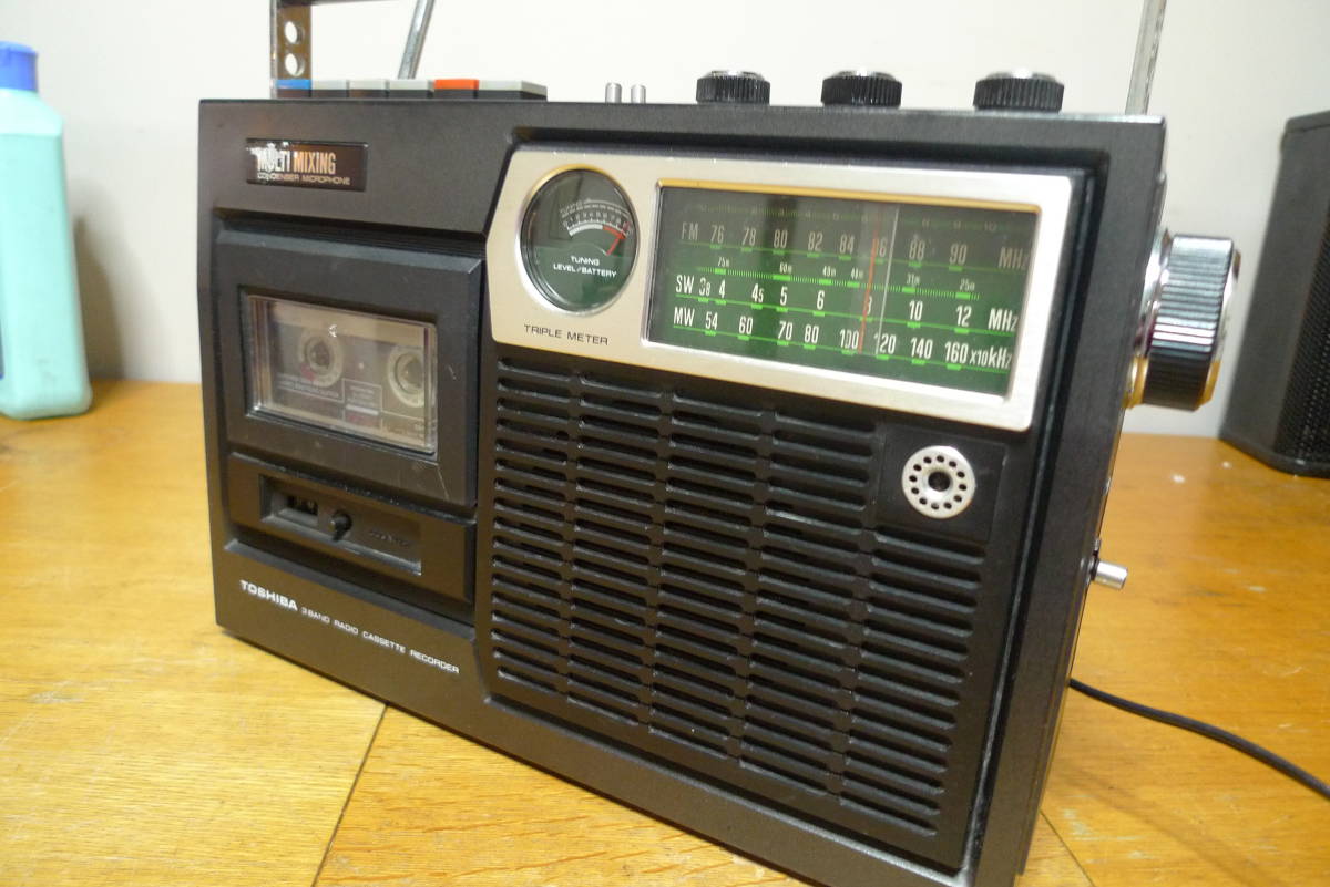 東芝　　ACTAS-540(RT-540) FM/SW/MW 3バンド　　カセット不良　　1００円から_画像2