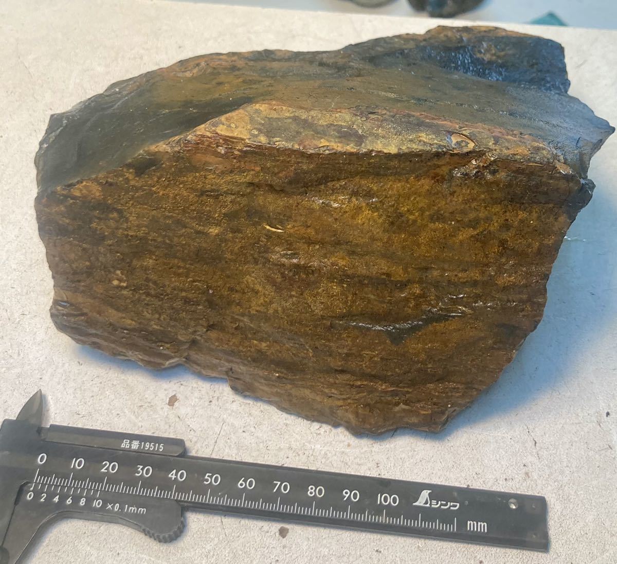 アフリカ産超巨石天然レアタイプタイガーアイ原石3.44kg_画像8