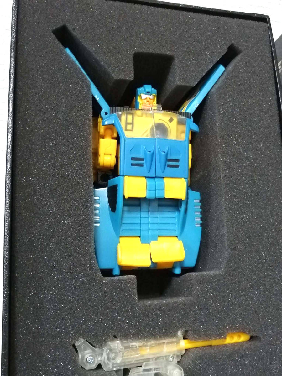 トランスフォーマー timelines 2008 Hasbro NIGHTBEAT botcon コレクターズクラブ TFCC TCC　ナイトビート_画像2