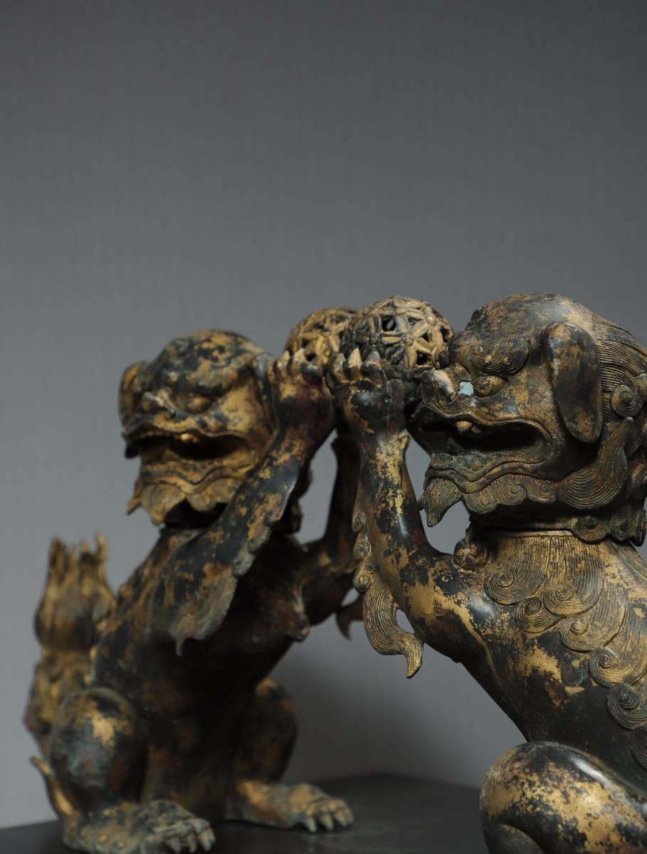 旧蔵 中國 清代 古銅彫 銅製塗金 獅子繍球香炉一對 香道具 時代物 中國古美術 賞物 極細工 置物 擺件 唐物 YF50_画像7