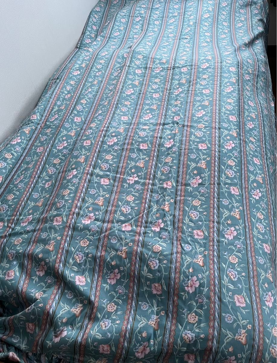 LYNN HOLLYN リンホーリン ベッドスプレッド ダブル 未使用 希少 LYNN HOLLYN リンホーリン ベッドスプレッド ダブル 未使用 希少