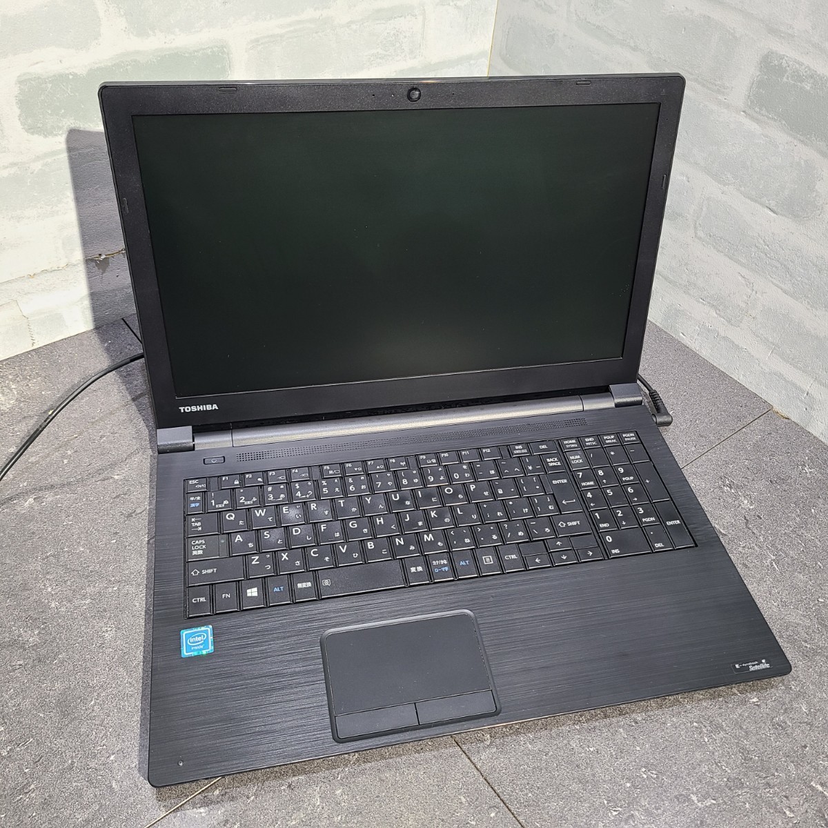 【ジャンク品】管1W125 TOSHIBA dynabook satellite B35/R PB35RNAD483AD11 CPU Celeron 3205U HDD無し、メモリー無し、バッテリー有り_画像1