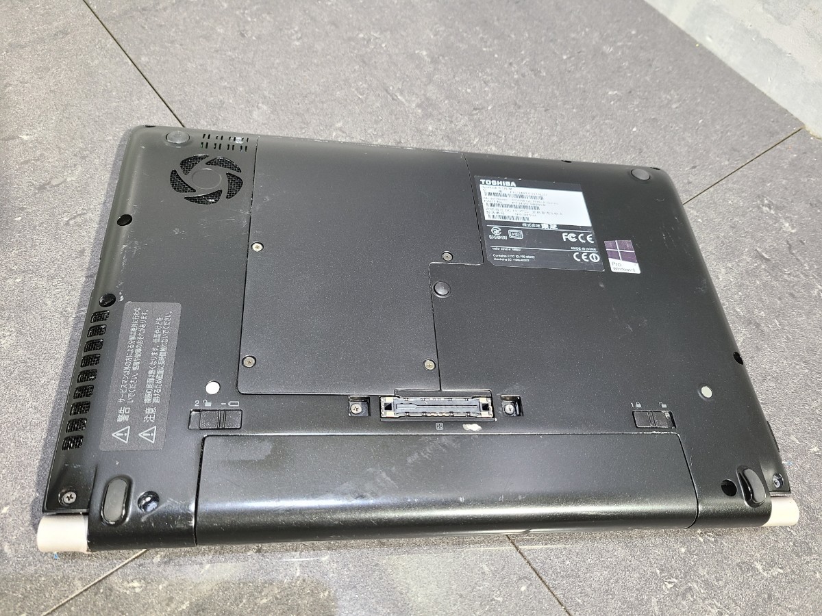 【現状品】管1W222 TOSHIBA dynabook R734/M PR734MEF337AD31 CPU core i3-4100M Bios起動OK SSD無し、メモリー4GB、バッテリー有り _画像9