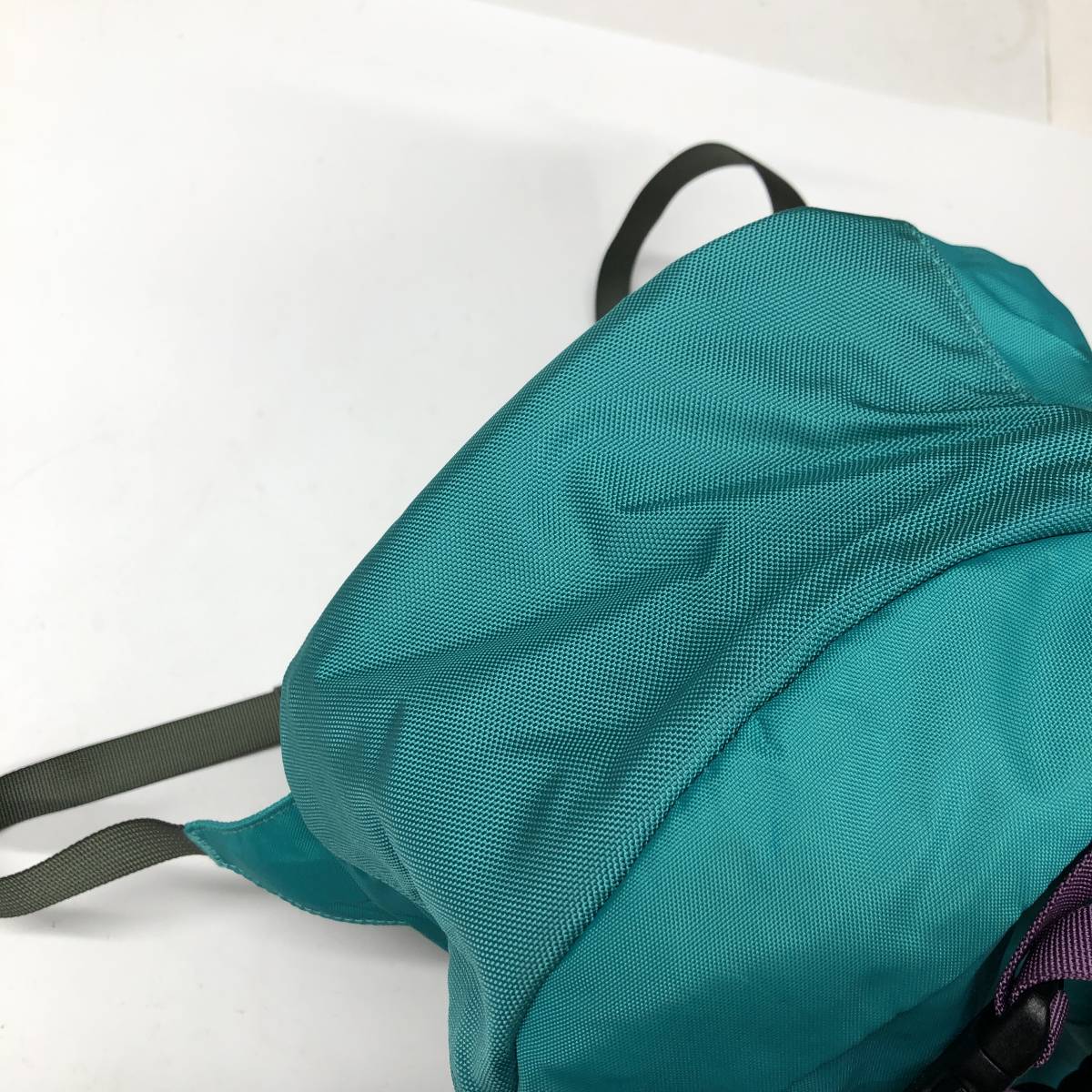 パタゴニア アトムスリングバッグ 廃盤希少品 ボディバッグ ワン パタゴニア アトムスリングバッグ 廃盤希少品 ボディバッグ ワン