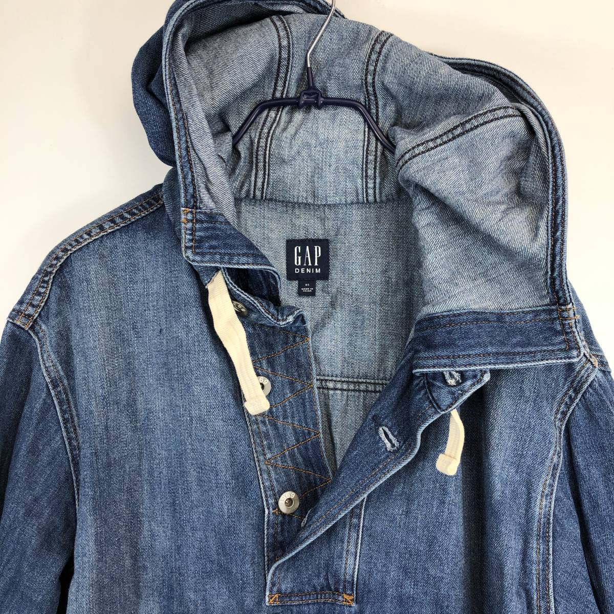 GAP DENIM ギャップ アノラックパーカー デニム生地 XSサイズ GAP DENIM ギャップ アノラックパーカー デニム生地 XSサイズ