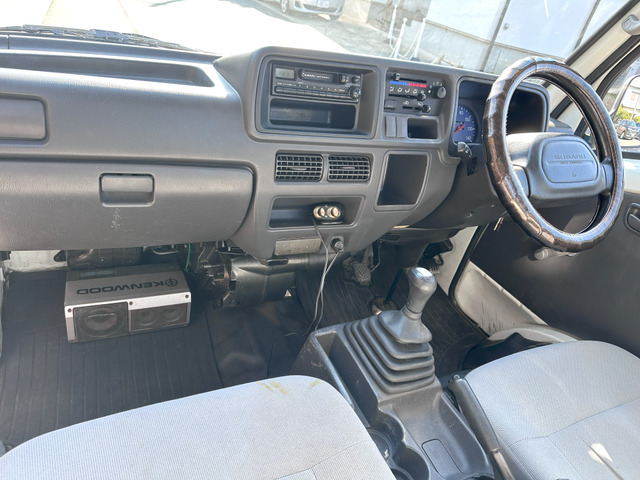 スバル サンバートラック TT2 パールホワイト 錆ほぼなし 車検R7年7月 タイベル交換済み 5MT 4WD PS AC ELシフト付_画像の続きは「車両情報」からチェック