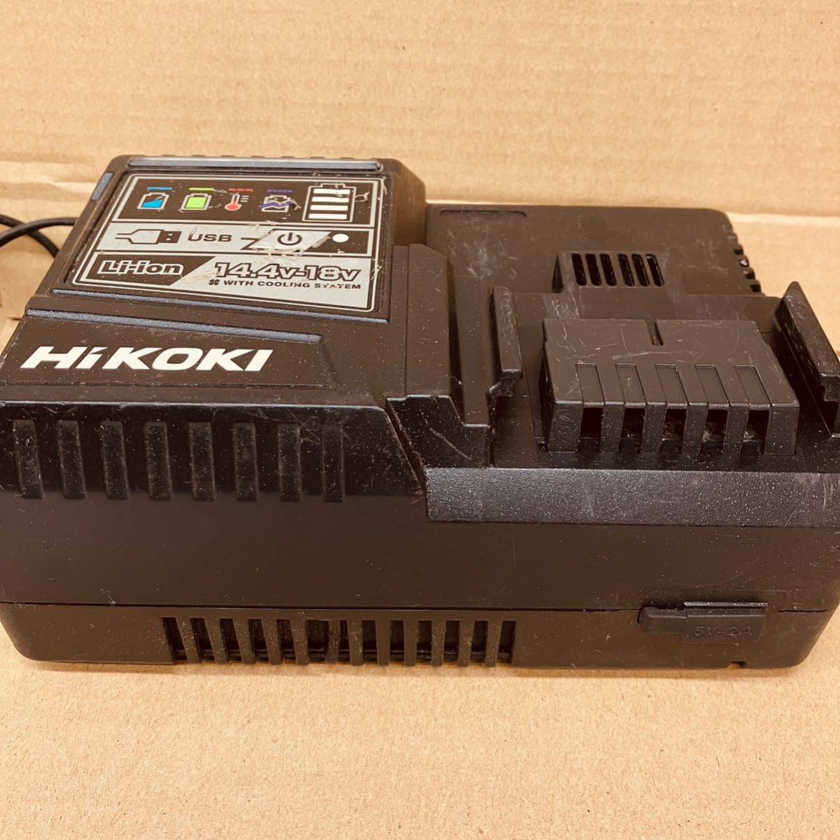 中古品 ハイコーキ UC18YDL 急速充電器 14.4V - 18V HiKOKI 純正_画像4